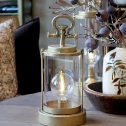 Chic Antique Led-Kerzen & Led-Laternen|Laternen-Stall Laterne mit LED und Timer