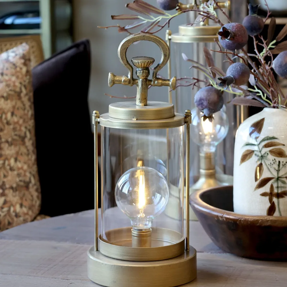 Chic Antique Led-Kerzen & Led-Laternen|Laternen-Stall Laterne mit LED und Timer