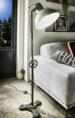 Faktorei Stehlampen-Stehleuchte Jimmy Vintage Metall