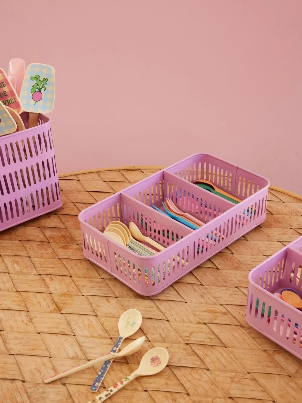 RICE Körbe|Besteck-Besteck Korb aus Metall, pink